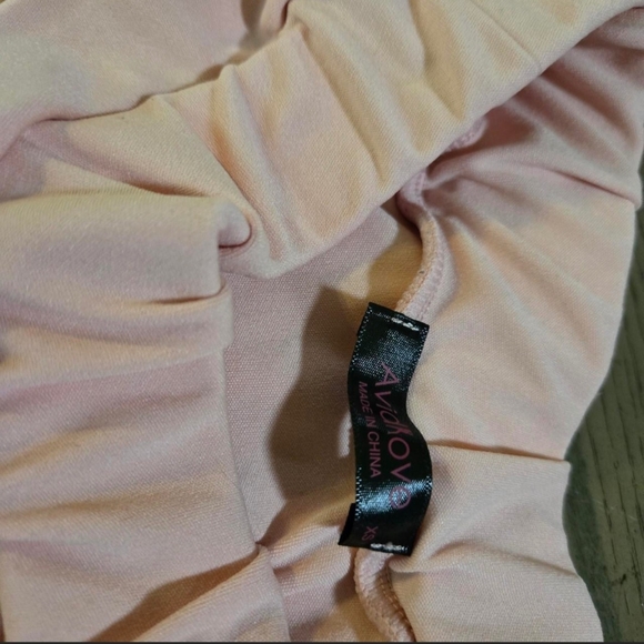 Chic Pink Ruffled Mini Skirt - Picture 2 of 2